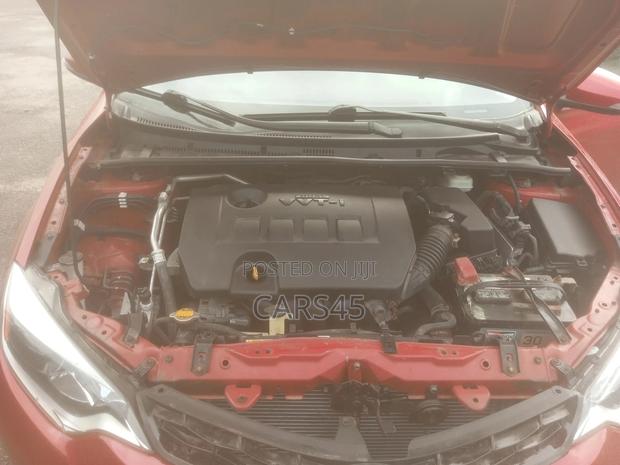 Toyota Corolla 2014 Red