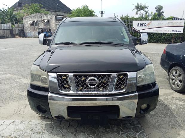Nissan Titan King Cab Pro-4X 2012 Black