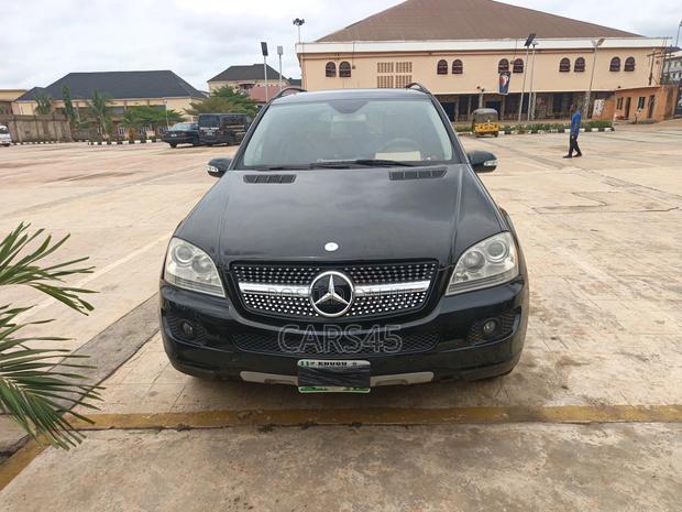 Mercedes-Benz M Class 2006 Black