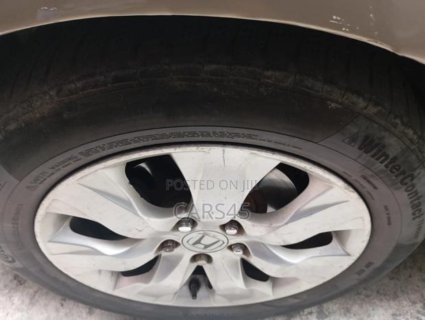 Honda Accord 2009 Gold