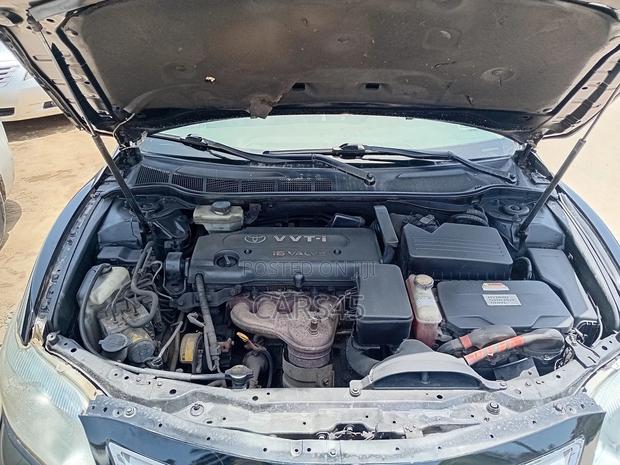 Toyota Camry Hybrid 2011 Black
