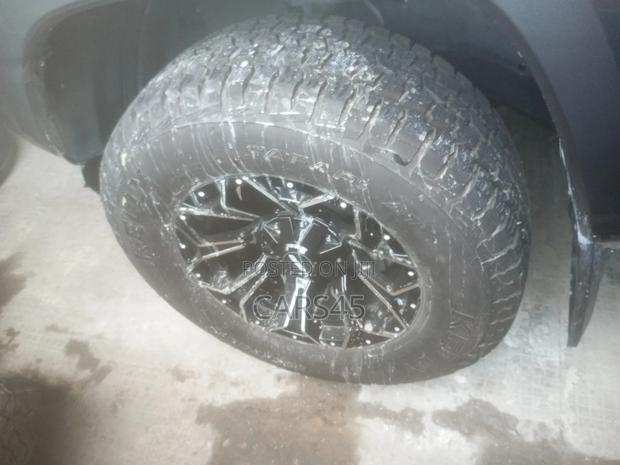 Toyota Tacoma 2021 Gray