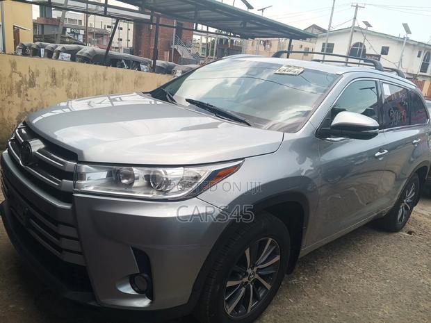 Toyota Highlander 2017 Gray