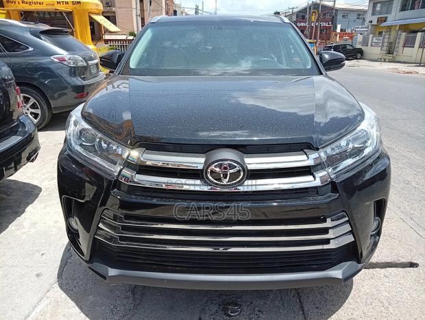 Toyota Highlander 2015 Black