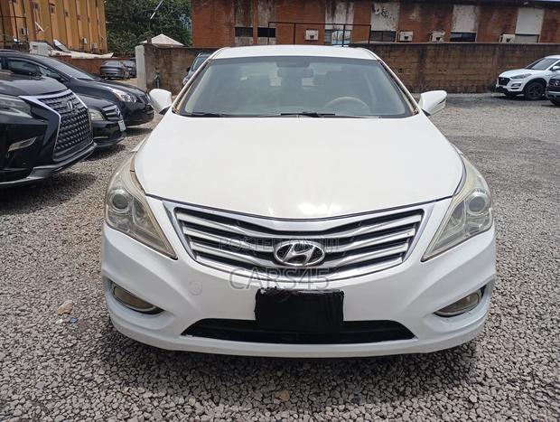 Hyundai Azera 2012 White