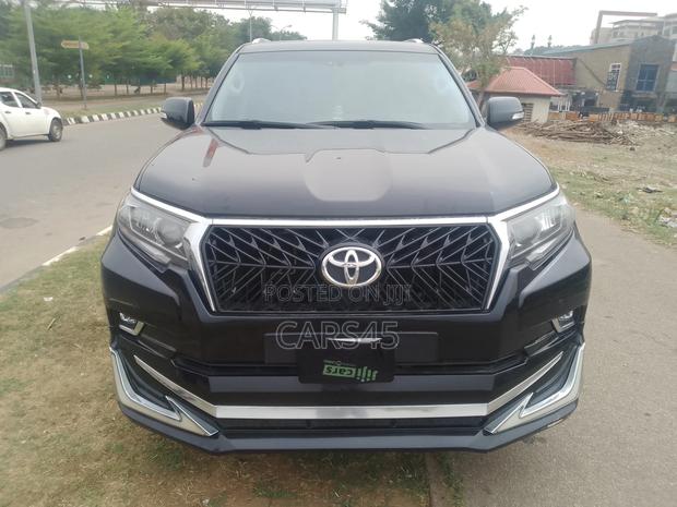 Toyota Land Cruiser 2022 Black