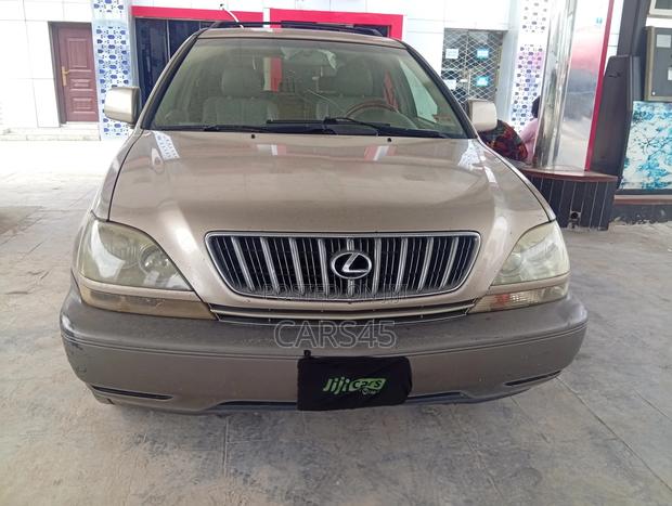 Lexus RX 2002 Gold