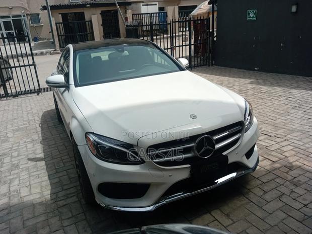 Mercedes-Benz C300 2016 White