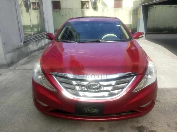 Hyundai Sonata 2013 Red
