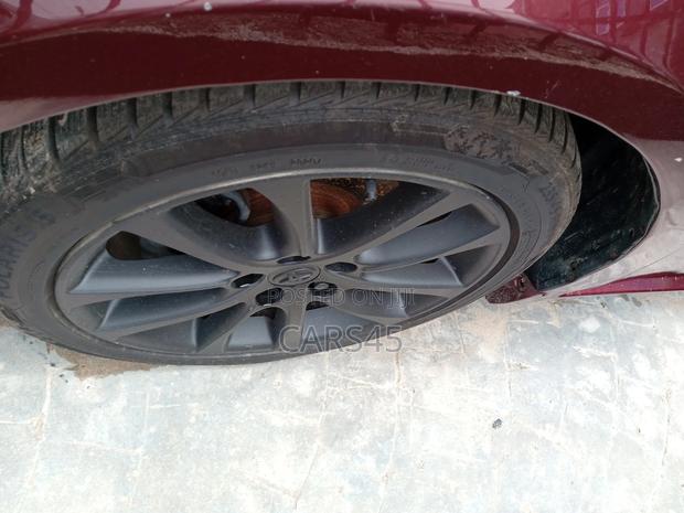 Toyota Avalon Limited Sedan FWD (3.5L 6cyl 6A) 2013 Brown
