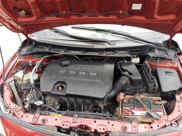 Toyota Corolla S 4dr Sedan (1.8L 4cyl 4A) 2012 Red