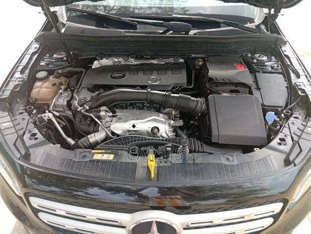 Mercedes-Benz GLB-Class 2021 Black