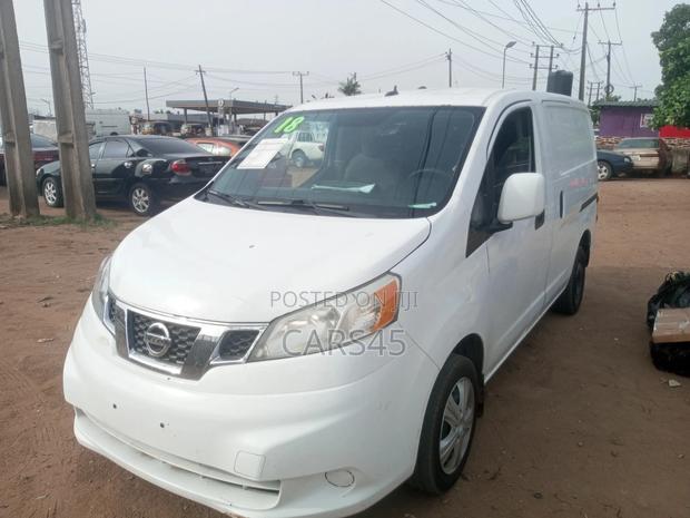Nissan NV200 2018 White