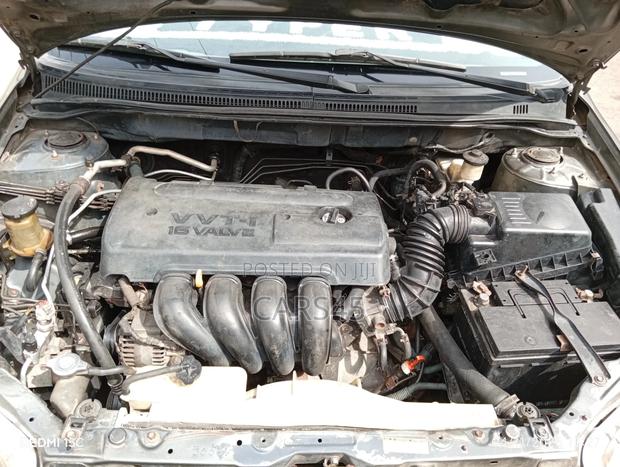Toyota Corolla 2007 Gray