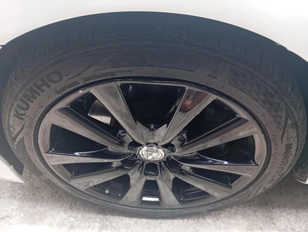 Lexus GS 2015 White