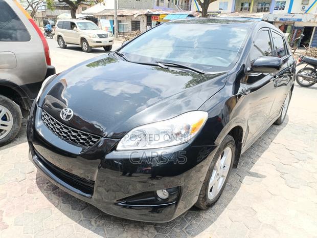 Toyota Matrix 2012 Blue