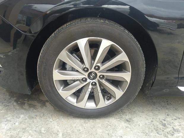 Hyundai Sonata 2015 Black