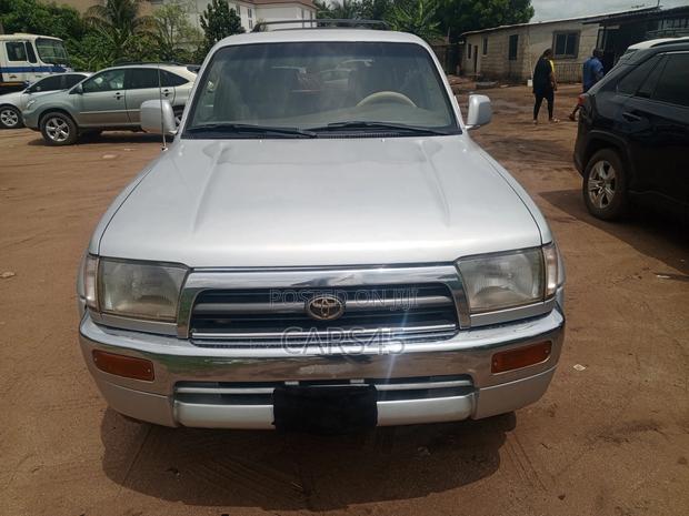 Toyota 4-Runner 2001 Silver