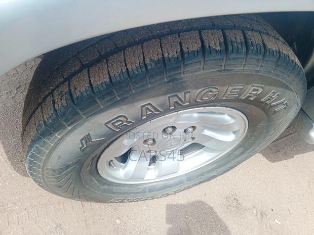 Toyota 4-Runner 2001 Silver