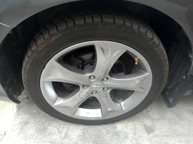Toyota Venza 2010 Gray
