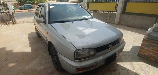 Volkswagen Golf 1999 Silver