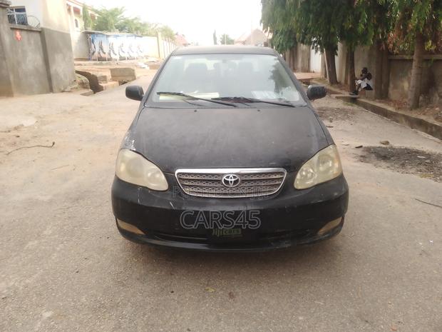 Toyota Corolla 2005 Black