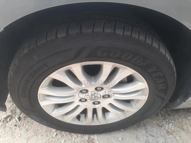 Toyota Sienna 2014 Gray