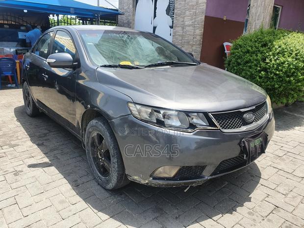 Kia Cerato 2010 Gray