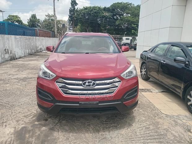 Hyundai Santa Fe 2015 Red