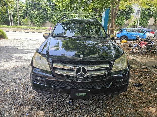 Mercedes-Benz GL-Class 2009 Black