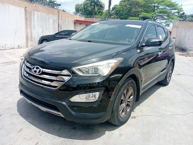 Hyundai Santa Fe 2014 Black