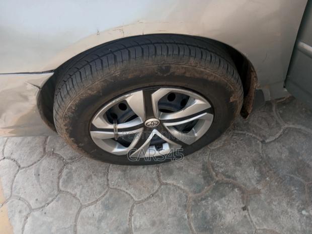 Toyota Corolla 2003 Gray