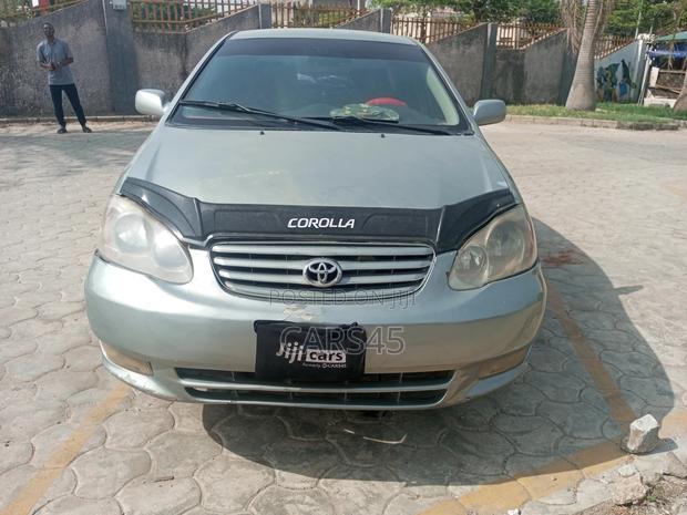 Toyota Corolla 2003 Gray
