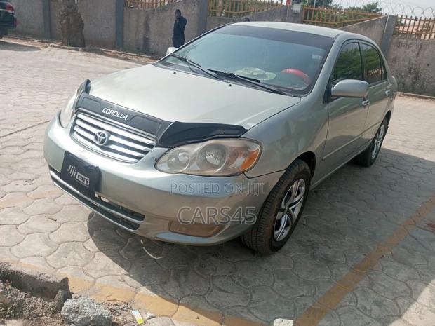 Toyota Corolla 2003 Gray