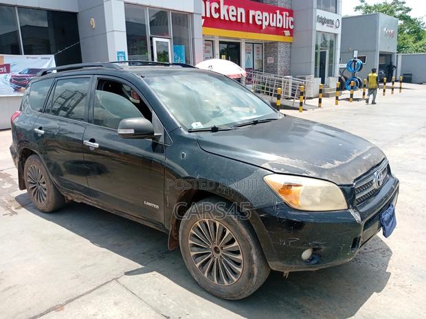 Toyota RAV4 2008 Black