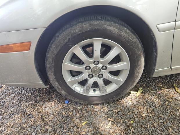 Lexus ES 330 Sedan 2004 Silver