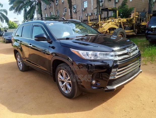Toyota Highlander XLE 4dr SUV (3.5L 6cyl 6A) 2015 Black