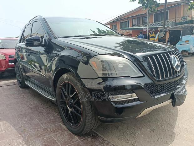 Mercedes-Benz M Class 2010 Black