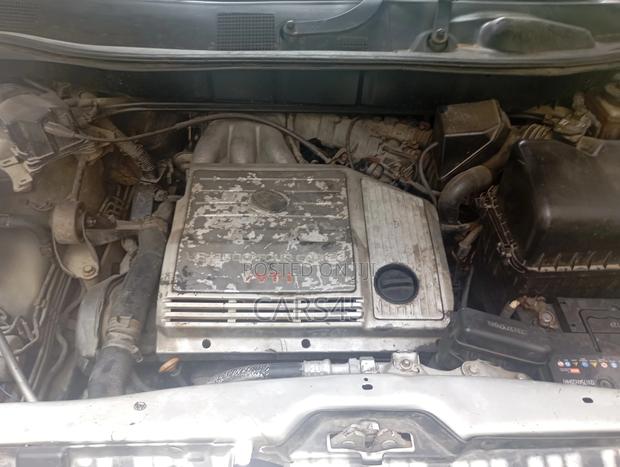 Lexus RX 1999 Silver