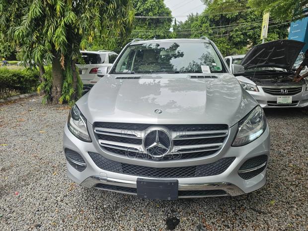 Mercedes-Benz GLE-Class 2016 Silver