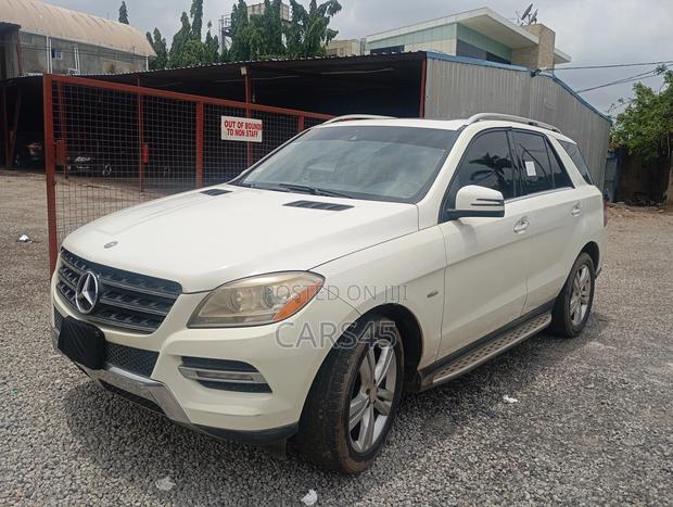 Mercedes-Benz M Class 2012 White