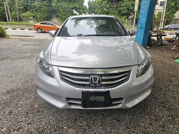 Honda Accord 2008 Silver