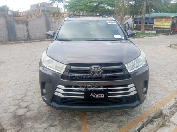 Toyota Highlander 2018 Gray