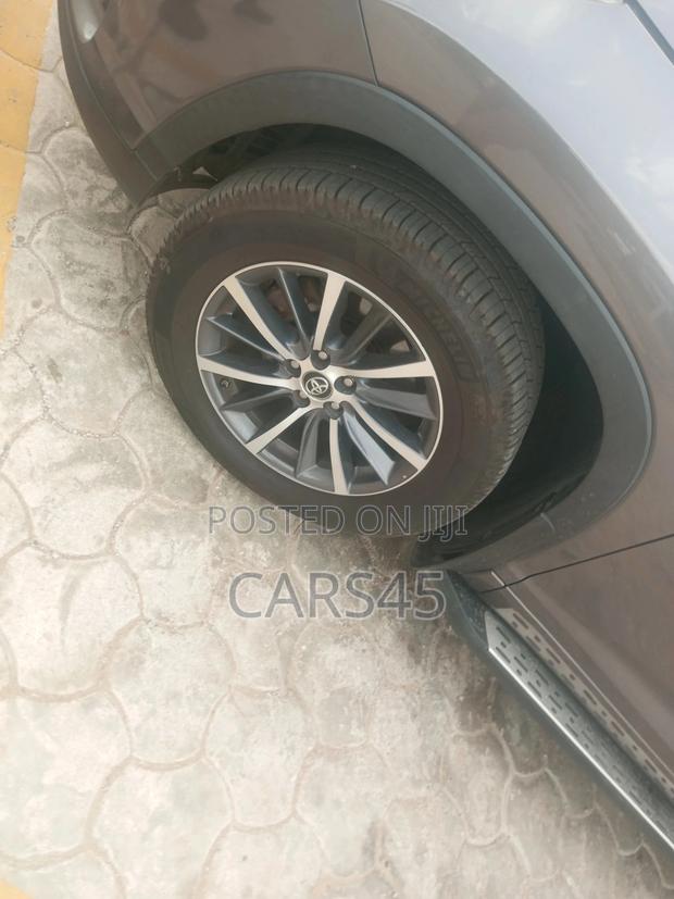 Toyota Highlander 2018 Gray