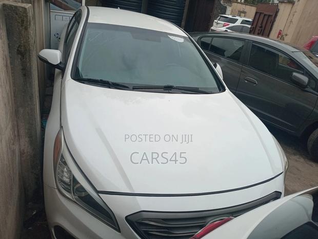 Hyundai Sonata 2015 White