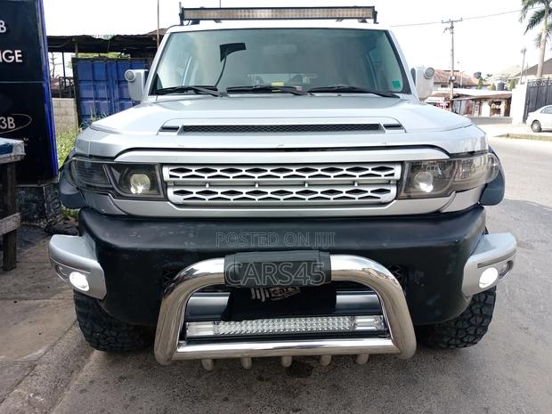 Toyota FJ Cruiser Base 4x4 2007 Silver