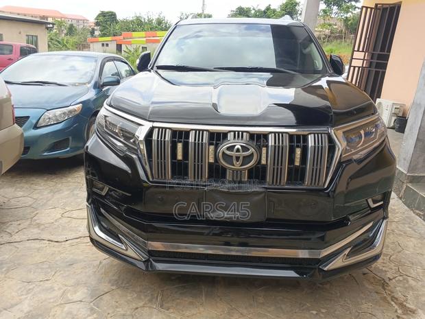 Toyota Land Cruiser Prado 2016 Black