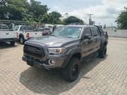 Toyota Tacoma 2014 Gray for sale