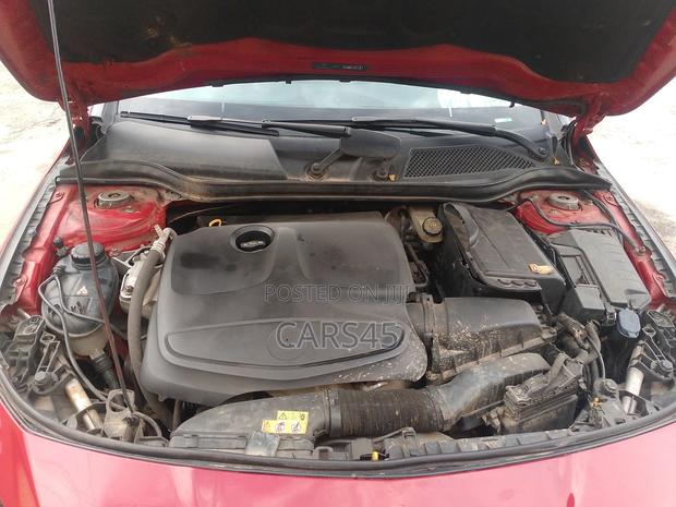 Mercedes-Benz CLA-Class 2014 Red