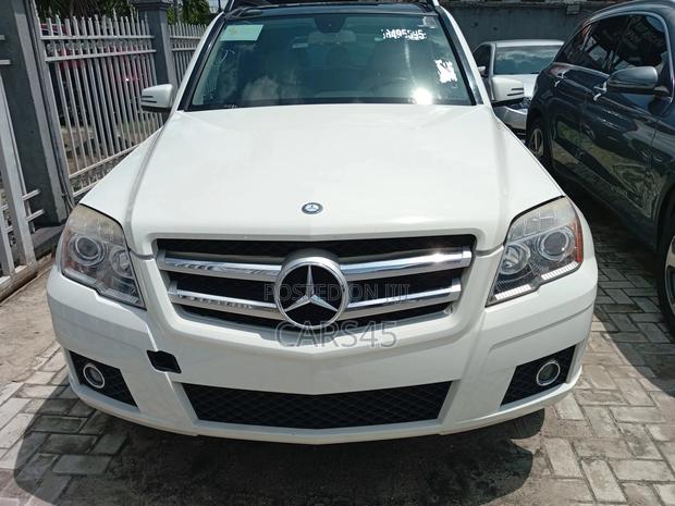 Mercedes-Benz GLK-Class 350 2011 White
